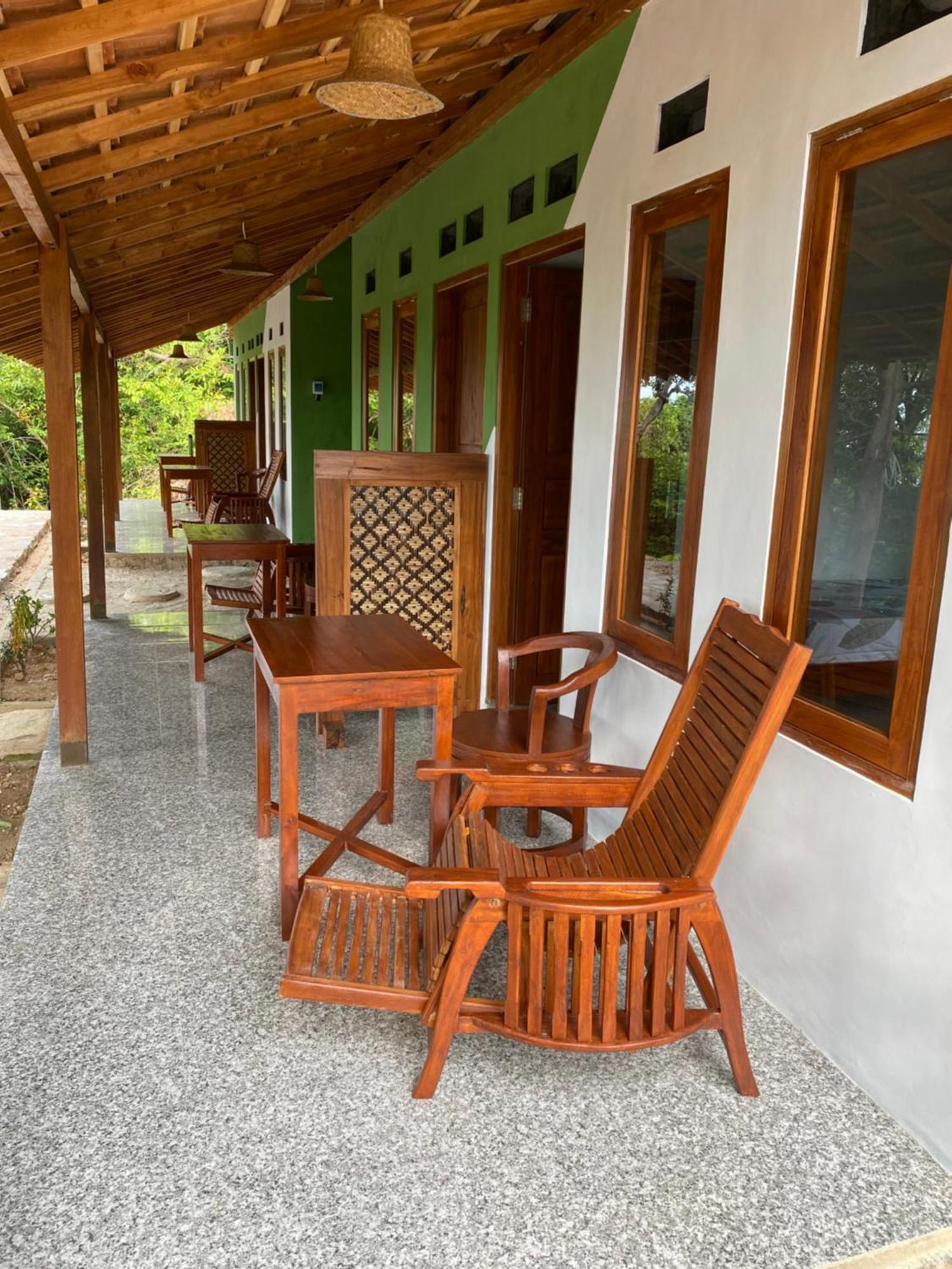 Alam Kita Hotel Karimunjawa Exterior foto